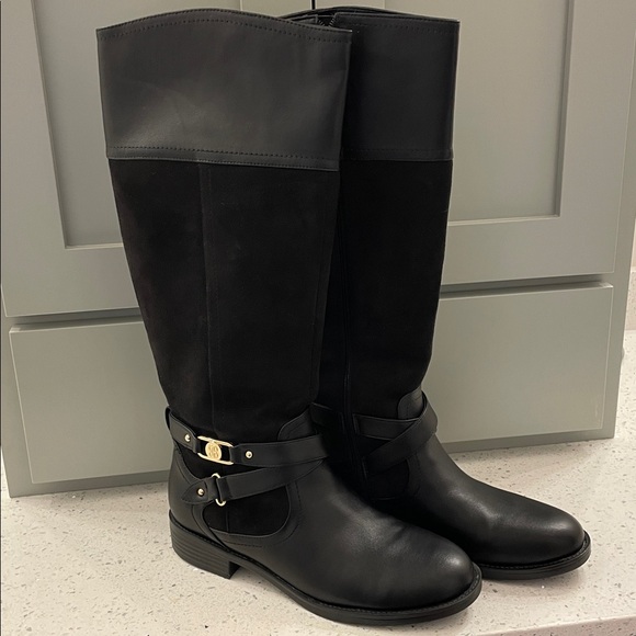 New Bandolino black leather boots in size 8 1/2 medium - Picture 1 of 10
